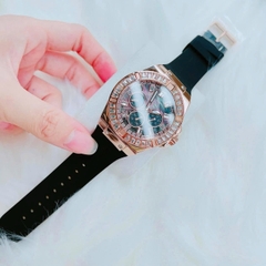 Guess Rigor Fashion |Nữ Giới |Đính Đá Rose Gold |Dây Sillicone Đen |Máy Pin (Quartz) |Size 38mm
