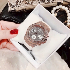 Guess Rigor |Nữ Giới |Full Đá Rose Gold |Dây Sillicone Trắng |Máy Pin (Quartz) |Size 39mm