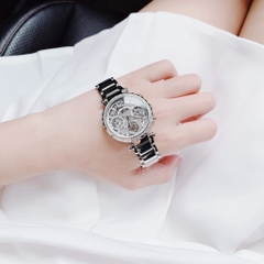 Guess Solstice |Nữ Giới |Mặt Đính Đá |Dây Kim Loại Trắng Silver |Máy Pin (Quartz) |Size 37mm