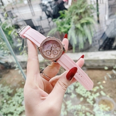 Guess Sparkling |Nữ Giới |Đính Đá Rose Gold |Dây Sillicone Hồng |Máy Pin (Quartz) |Size 38mm