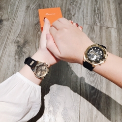 Guess Third-Gea |Cặp Đôi |Đính Đá |Dây Sillicone Đen |Size 46x38mm