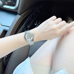 Guess Viền Đá |Nữ Giới |Mặt Số La Mã |Dây Kim Loại Silver |Máy Pin (Quartz) |Size 36mm