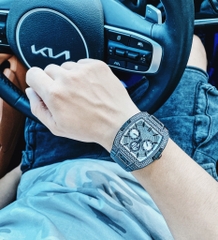Guess Phoenix |Nam giới |Chronograph |Đính Đá |Dây Kim Loại Đen |Máy Pin (Quartz) |Size 43mm