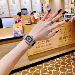 Hanboro Mặt Nhện |Cặp Đôi |Đính Đá |Trắng Silver |Dây Cao Su |Nữ 32x36mm |Nam 40x50mm