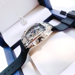 Hanboro Mặt Oval Trắng Cỏ 4 Lá |Nữ Giới |Dây Cao Su |Máy Pin (Máy Quartz) |Size 32x45mm