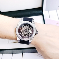 Hanboro Mặt Vũ Trụ Silver |Nam Giới |Mặt Đính Đá |Dây Da |Máy Pin (Quartz) |Size 43mm