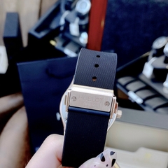 Hublot Classic Fusion |Nam Giới |Rose Gold |Dây Silicone Đen |Máy Cơ (Automatic) |Size 42mm