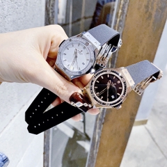 Hublot Geneve |Nữ Giới |Rose Gold |Đính Đá Đen |Dây Silicone |Máy Pin (Máy Quartz) |Size 34mm