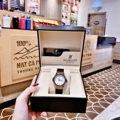 Hublot Geneve |Nữ Giới |Rose Gold |Mặt Trắng |Dây Silicone Đen |Máy Pin (Máy Quartz) |Size 34mm