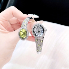 Melissa Đầu Rắn |Nữ Giới |Đính Đá Xanh Lá |Vòng Tay Silver |Máy Pin (Quartz) |Size 28mm