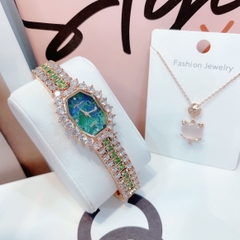Melissa Mặt Chữ Nhật |Nữ Giới |Rose Gold |Lắc Tay Đính Đá Xanh Lá |Máy Pin (Quartz) |Size 28mm