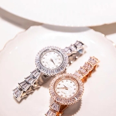 Melissa Mặt Họa Tiết |Nữ Giới |Rose Gold |Vòng Tay Đính Đá Pha Lê |Máy Pin (Quartz) |Size 33mm
