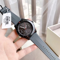Michael Kors Cunningham |Nam Giới |Mặt Full Đen |Dây Silicone Màu Xám |Máy Pin (Quartz) |Size 40mm