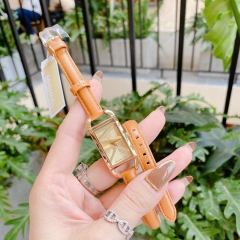 Michael Kors Empire |Nữ Giới |Mặt Chữ Nhật |Vàng Gold |Dây Da Nâu |Máy Pin |Size 28x34mm