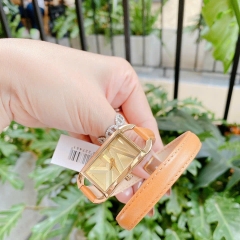 Michael Kors Empire |Nữ Giới |Mặt Chữ Nhật |Vàng Gold |Dây Da Nâu |Máy Pin |Size 28x34mm
