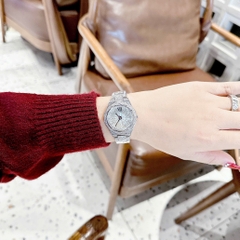 Micheal Kors Mini-Raquel |Nữ Giới |Mặt Full Pha Lê |Dây Kim Loại Silver |Máy Pin (Quartz) |Size 32mm