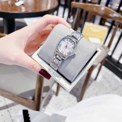 Micheal Kors Sage |Nữ Giới |Mặt Xà Cừ |Đính Đá |Dây Kim Loại Silver |Máy Pin (Quartz) |Size 31mm