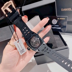 Daniel Gorman Mặt Oval |Nam Giới |Dây Silicone Đen |Máy Cơ (Automatic) |Size Lớn 45x53mm
