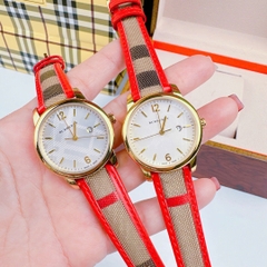 Burberry The Classic |Nữ Giới |Vàng Gold |Dây Vải Bọc Da Đỏ |Máy Pin (Quartz) |Size 32mm