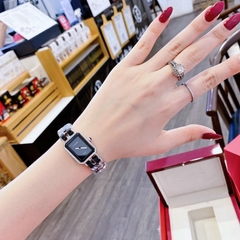 Chanel Premiere Chain |Nữ Giới |Dây Kim Loại |Mặt Chữ Nhật |Máy Pin (Quartz) |Size Nhỏ 20x26mm