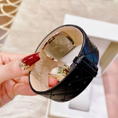 Burberry Mặt Vuông |Nữ Giới |Trắng |Dây Da Đen |Máy Pin (Quartz) |Size 36x36mm