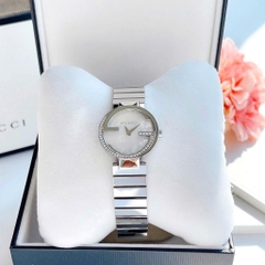 Gucci Interlocking Đính Đá |Nữ |Mặt Xà Cừ Trắng |Dây Kim Loại Silver |Máy Pin (Quartz) |Size 30mm
