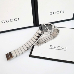 Gucci Interlocking |Nữ Giới |Mặt Đen |Dây Kim Loại Silver |Máy Pin (Quartz) |Size 29mm