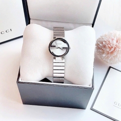 Gucci Interlocking |Nữ Giới |Mặt Trắng |Dây Kim Loại Silver |Máy Pin (Quartz) |Size 29mm