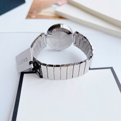 Gucci Interlocking |Nữ Giới |Mặt Trắng |Dây Kim Loại Silver |Máy Pin (Quartz) |Size 29mm
