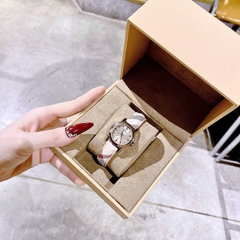 Burberry The City |Nữ Giới |Vàng Gold |Dây Da Sọc |Máy Pin (Quartz) |Size 26mm