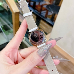 Rolex Cellini |Nữ Giới |Mặt Vuông |Vàng Gold |Dây Da Trắng |Máy Pin (Máy Quartz) |Size 33mm