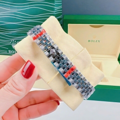 Rolex Đính Đá |Nữ Giới |Mặt Trắng |Dây Kim Loại Silver |Máy Pin (Máy Quartz) |Size 31mm