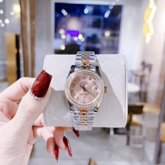 Rolex Date Just |Nữ Giới |Mặt Hồng |Đính Đá |Dây Kim Loại Demi Vàng |Máy Pin (Máy Quartz) |Size 31mm