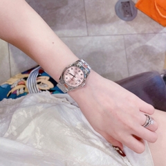 Rolex Date Just |Nữ Giới |Mặt Hồng |Niềng Khía |Dây Kim Loại |Máy Pin (Máy Quartz) |Size 31mm