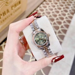 Rolex Date Just |Nữ Giới |Mặt Xanh Rêu |Niềng Khía |Dây Kim Loại Demi |Máy Pin (Máy Quartz) |Size 28mm