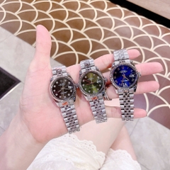 Rolex Date Just |Nữ Giới |Mặt Xanh Rêu |Niềng Khía |Dây Kim Loại Silver |Máy Pin (Máy Quartz) |Size 31mm