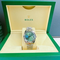 Rolex 2 Lịch |Nam Giới |Mặt Số La Mã |Xanh Lá |Niềng Khía |Dây Kim Loại |Máy Cơ (Automatic) |Size 41mm