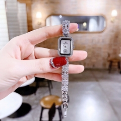 Royal Crown Mặt Chữ Nhật |Nữ Giới |Silver |Lắc Tay Đính Đá |Máy Pin (Quartz) |Size 19x22mm