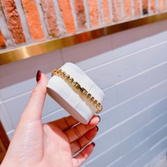Royal Crown Mặt Elip |Nữ Giới |Vàng Gold |Lắc Tay Đính Đá |Máy Pin (Quartz) |Size 32mm