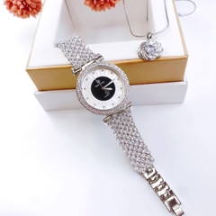 Royal Crown Mặt Tròn Đen |Nữ Giới |Đính Đá |Dây Kim Loại Silver |Máy Pin (Quartz) |Size 35mm