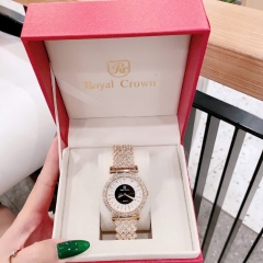 Royal Crown Mặt Tròn Đen |Nữ Giới |Đính Đá |Dây Kim Loại Vàng Gold |Máy Pin (Quartz) |Size 35mm