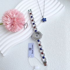 Royal Crown Mặt Tròn |Nữ Giới |Silver |Lắc Tay Đính Đá Trái Tim Xanh Đỏ |Máy Pin (Quartz) |Size 33mm