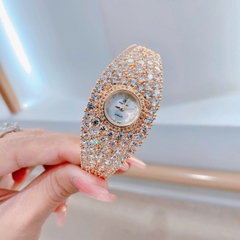 Royal Crown Mặt Tròn |Nữ Giới |Vàng Gold |Vòng Tay Full Đá Swarovski |Máy Pin (Quartz) |Size 34mm