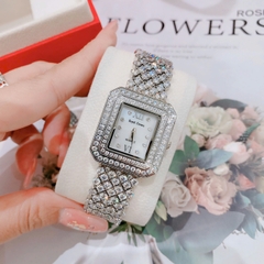 Royal Crown Mặt Vuông |Nữ Giới |Đính Đá |Dây Kim Loại Trắng Silver |Máy Pin (Quartz) |Size 34mm