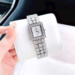 Royal Crown Mặt Vuông |Nữ Giới |Trắng |Vòng Tay Đính Đá Silver |Máy Pin (Quartz) |Size 30mm