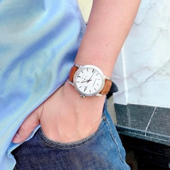 Burberry The City Embossed |Nam Giới |Mặt Trắng |Dây Da Nâu |Máy Pin (Quartz) |Size 42mm
