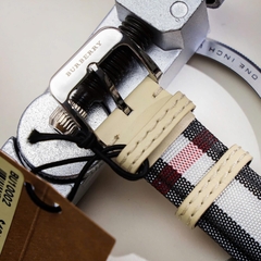 Burberry Honey Check |Nam Giới |Trắng Silver |Dây Vải Sọc |Máy Pin (Quartz) |Size 40mm