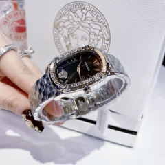 Versace Couture |Nữ Giới |Mặt Chữ Nhật Đen |Dây Kim Loại Silver |Máy Pin (Quartz) |Size 30x38mm