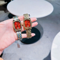 Versace Couture |Nữ Giới |Mặt Chữ Nhật Đỏ |Dây Kim Loại Demi Vàng |Máy Pin (Quartz) |Size 30x38mm