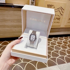Versace Couture |Nữ Giới |Mặt Chữ Nhật Trắng |Dây Kim Loại Silver |Máy Pin (Quartz) |Size 30x38mm